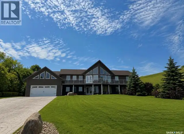 49 Taylor STREET Katepwa Beach, Saskatchewan in Houses for Sale in Regina - Image 2