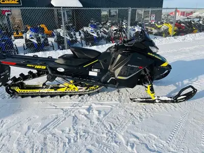 FOR SALE: 2017 Ski-Doo Summit 850 165! (TAGS: polaris rmk 800 163, skidoo, yamaha viper mtx sidewind...
