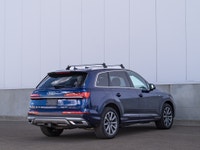 CARGET AUTOMOTIVE is thrilled to offer this 2021 Audi Q7 Progressiv, a refined three-row luxury SUV... (image 6)