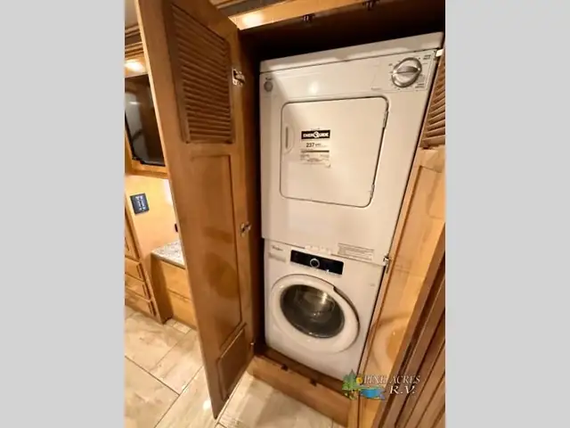 2019 Thor Motor Coach Tuscany 45MX only 020,049 Miles in RVs & Motorhomes in Moncton - Image 44