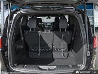 Welcome to 400 Chrysler Dodge Jeep Ram. Powered by 3.6L Pentastar V-6 engine - Advanced infotainment... (image 7)