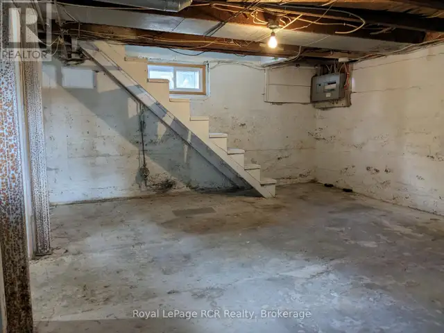 134 9TH STREET Hanover, Ontario in Houses for Sale in Owen Sound - Image 33