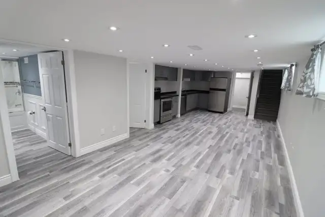 Bright 2 bedroom basement for rent in Oshawa in Long Term Rentals in Oshawa / Durham Region - Image 8