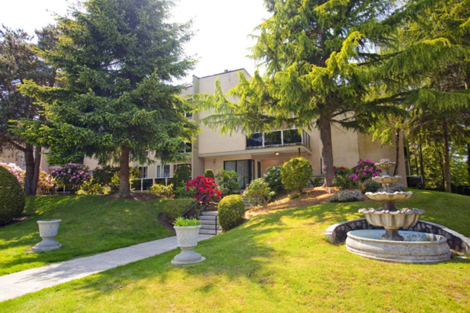 Fraser Place Apartments - Bachelor available at 11675 Seventh Av in Long Term Rentals in Richmond