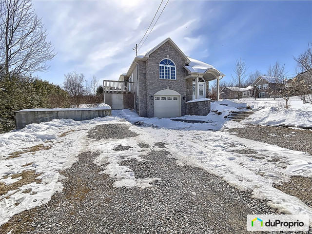 585 000$ - Bungalow à vendre à Sherbrooke (Rock Forest) dans Maisons à vendre  à Sherbrooke