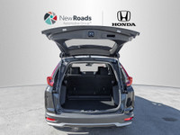 WAS: $30195 NOW: $28295 plus taxes and licensing feesThis 2021 CR-V LX comes equipped with AWD, Coll... (image 6)