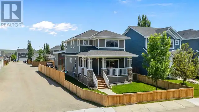 97 River Heights Crescent Cochrane, Alberta62863796764802126