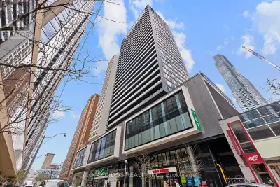 Prestigious PANDA Condominium In Downtown Core (Yonge and Dundas). Elegant and Spacious Corner Unit...