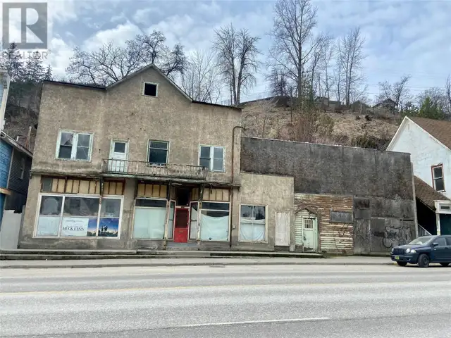 532 Rossland Avenue Trail, British Columbia62854407786626120