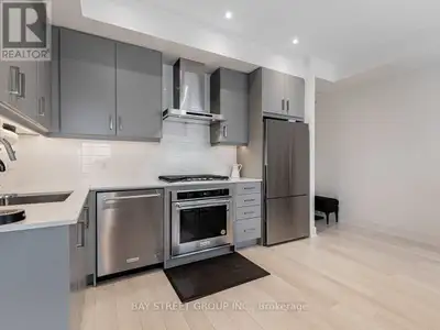 Welcome To Kenneth & Holmes Towns, Located In The Sought-After North York Yonge & Finch Community. T...