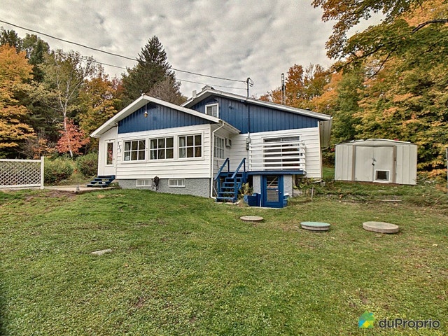 $415,000 - Country home for sale in Ste-Adele — photo 1