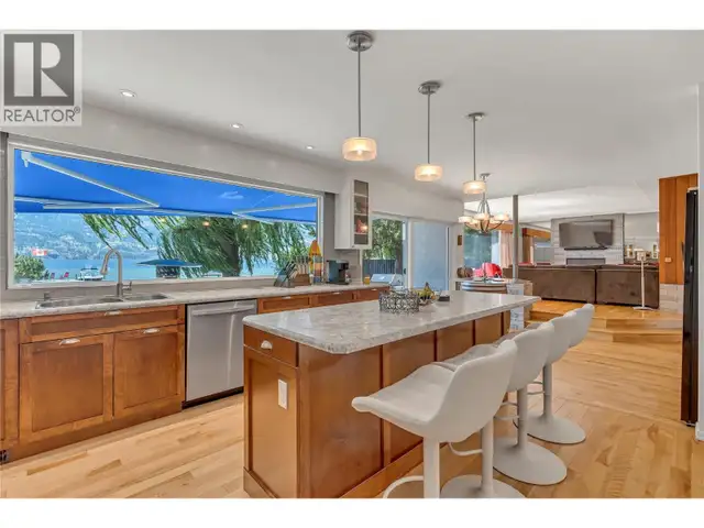 4589 Lakeside Road Penticton, British Columbia in Houses for Sale in Penticton - Image 11