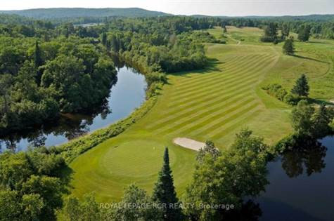 71 & 84 Golf Course Rd in Houses for Sale in Muskoka