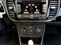 Security System,Passenger Adjustable Lumbar,Rear Bench Seat,4-Wheel Disc Brakes,Power Door Locks,Pow... (image 6)