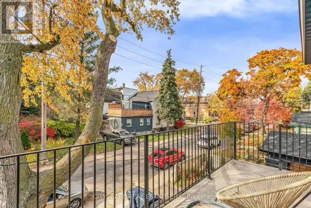 UPPER - 61 EDWIN AVENUE Toronto (Dovercourt-Wallace Emerson-Junc in Long Term Rentals in City of Toronto - Image 27