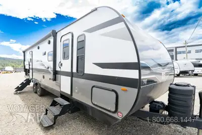 Located in Winfield, BC Call or Text 250-766-4607 Voyager RV Centre 1-800-668-1447 Air Conditioning...