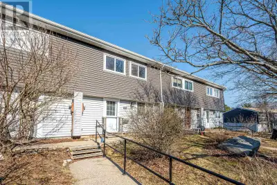 This three-level condo townhome is perfectly located and ready for a new owner. 115 Ridge Valley Roa...