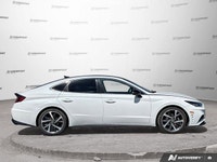 Crowfoot Hyundai, AMVIC Licensed Dealer Mileage: 115,404 km Turn heads and perfectly upgrade your da... (image 5)