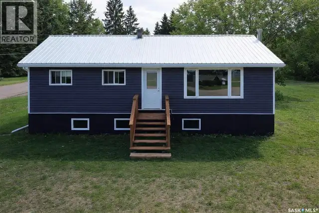 210 1st STREET W Meath Park, Saskatchewan in Houses for Sale in Meadow Lake - Image 32