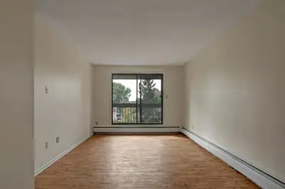 If you're looking for a beautiful and spacious 2 bedroom apartment in Grande Prairie, then you've co...