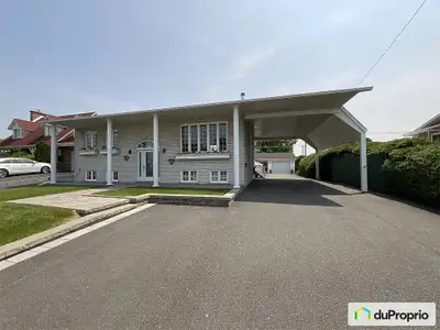 Bungalow clé en main entretenu avec soin. Maison qui a été construite et conçue avec trois unités, u...
