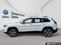 Vehicle Highlights Sunroof Keyless Entry Apple CarPlay Conquer your daily commute and weekend advent... (image 1)