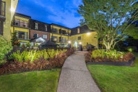 Stunning 2 Bedroom apartments available at The Citadel, Bridgeview and Shoreview!-Call Today! Curren... (image 6)