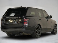 This 2020 Land Rover Range Rover 5.0L V8 Supercharged HSE is a local Ontario vehicle that combines t... (image 3)