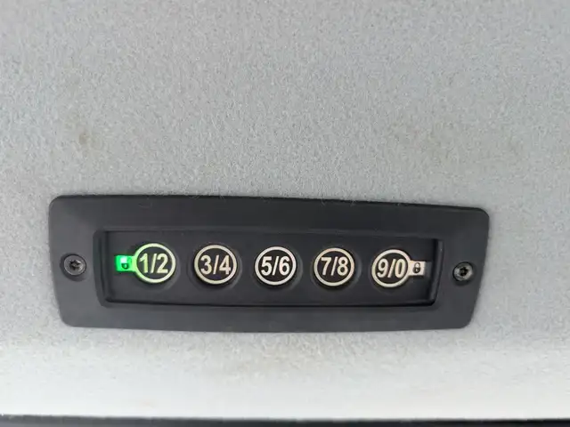 2020 CATERPILLAR 908M in Heavy Equipment in Edmonton - Image 33