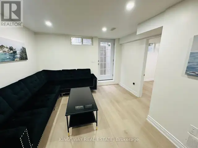 35 SILVER ASPEN CRESCENT Kitchener, Ontario in Long Term Rentals in Kitchener / Waterloo - Image 30