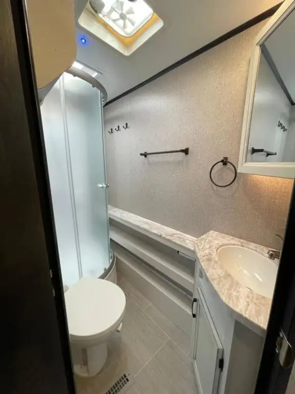2021 Jayco White Hawk 29BH in Travel Trailers & Campers in St. Albert - Image 14