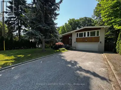 229 OTONABEE AVENUE Toronto (Newtonbrook East), Ontario