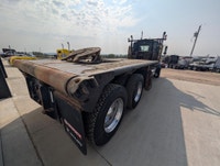 1 Owner!!! 2004 Kenworth T800 Tandem Bed Winch Truck KMS: 455,256 ECM Verified HRS: 11,784 ECM Verif... (image 6)