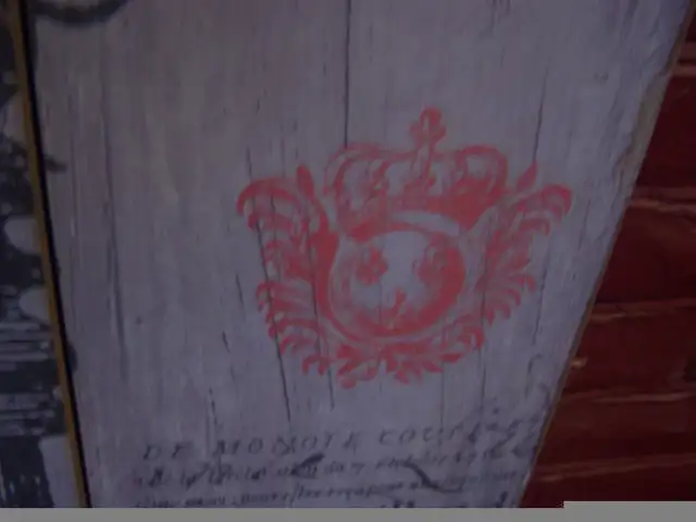 Wood Wall Art (Large) from Home Sense (Shabby Sheek  Design) in Home Décor & Accents in Hamilton - Image 7