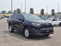 Come see this certified 2021 Toyota RAV4 Hybrid XLE AWD | Sunroof | Heated Wheel + Seats | Radar Cru... (image 6)
