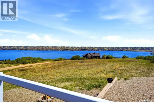701 Saskatoon DRIVE Katepwa Beach, Saskatchewan in Houses for Sale in Regina - Image 16