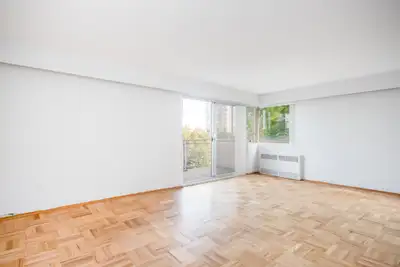Set adjacent to the scenic Arbutus Greenway in the prestigious Kerrisdale community, Kerrisdale Towe...