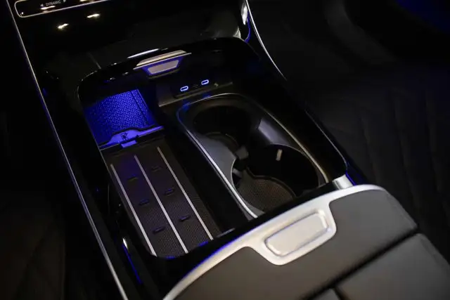 2025 Mercedes-Benz S-Class S 580 4MATIC Sedan in Cars & Trucks in Edmonton - Image 30