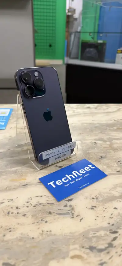 Used & Refurbished iPhones in Winnipeg | 1-Year Warranty, View more