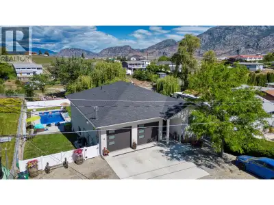 This beautiful home combines modern design, comfort, and endless outdoor possibilities in the heart...