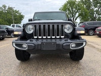| GPS Navigation | Apple CarPlay/Android Auto | Alpine Premium Audio System | Remote Start System |... (image 2)