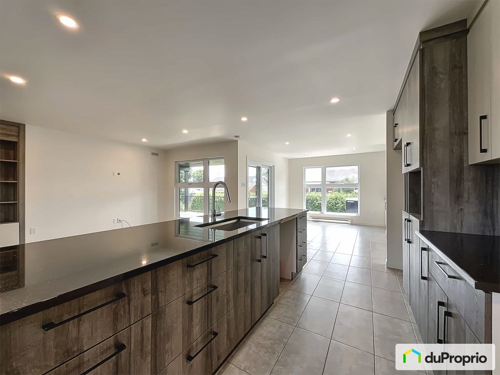 $494,000 - Bungalow for sale in ND-Du-Bon-Conseil — photo 3