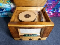 Planet Hi-Fi - Olds, Alberta - Cabinet Console - Repair - Restor Calgary Alberta Preview