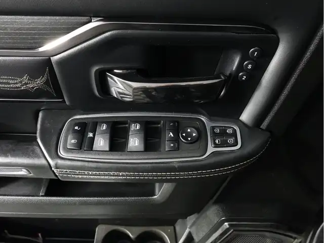 2023 Ram 3500 CREW CAB NIGHT EDITION | POWER SUNROOF | 4X4 in Cars & Trucks in Calgary - Image 24