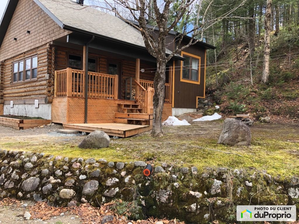 $299,000 - Cottage for sale in Ste-Thecle — photo 1