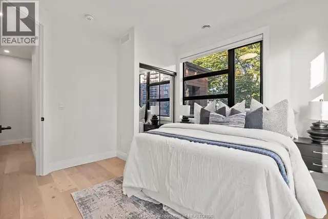 8720 RIVERSIDE DRIVE East Windsor, Ontario in Houses for Sale in Windsor Region - Image 31