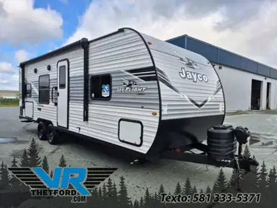 VR Thetford 2026 JAYCO Jay Flight SLX 260BH Paiement à partir de 88.0$/sem. + TX. 2026 JAYCO Jay Fli...