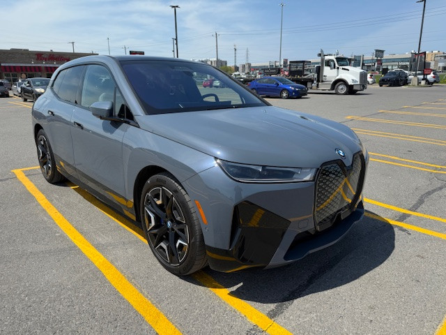 BMW iX Xdrive50 2022 dans Autos et camions  à Laval/Rive Nord