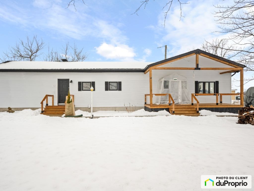 $255,000 - Mobile home for sale in St-Charles-sur-Richelieu — photo 1