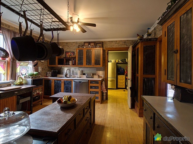 $450,000 - 3 Storey for sale in Cowansville — photo 2
